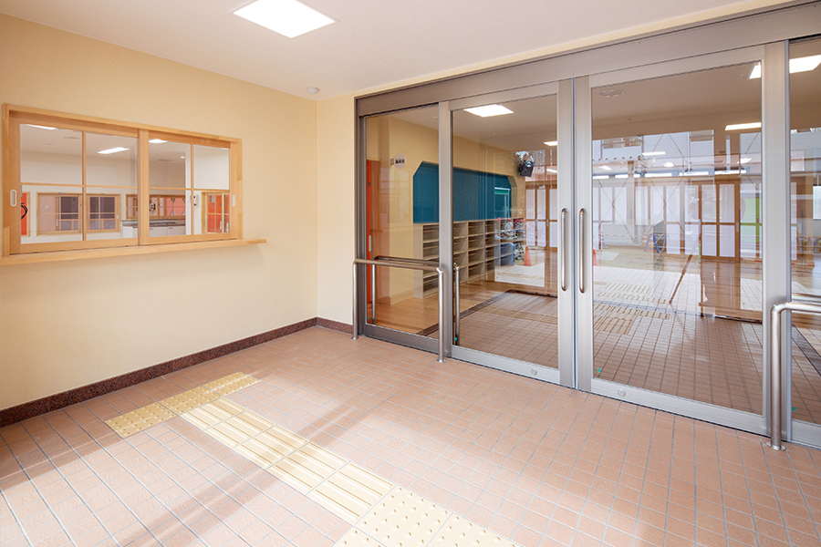 学校法人星学園 泉幼稚園